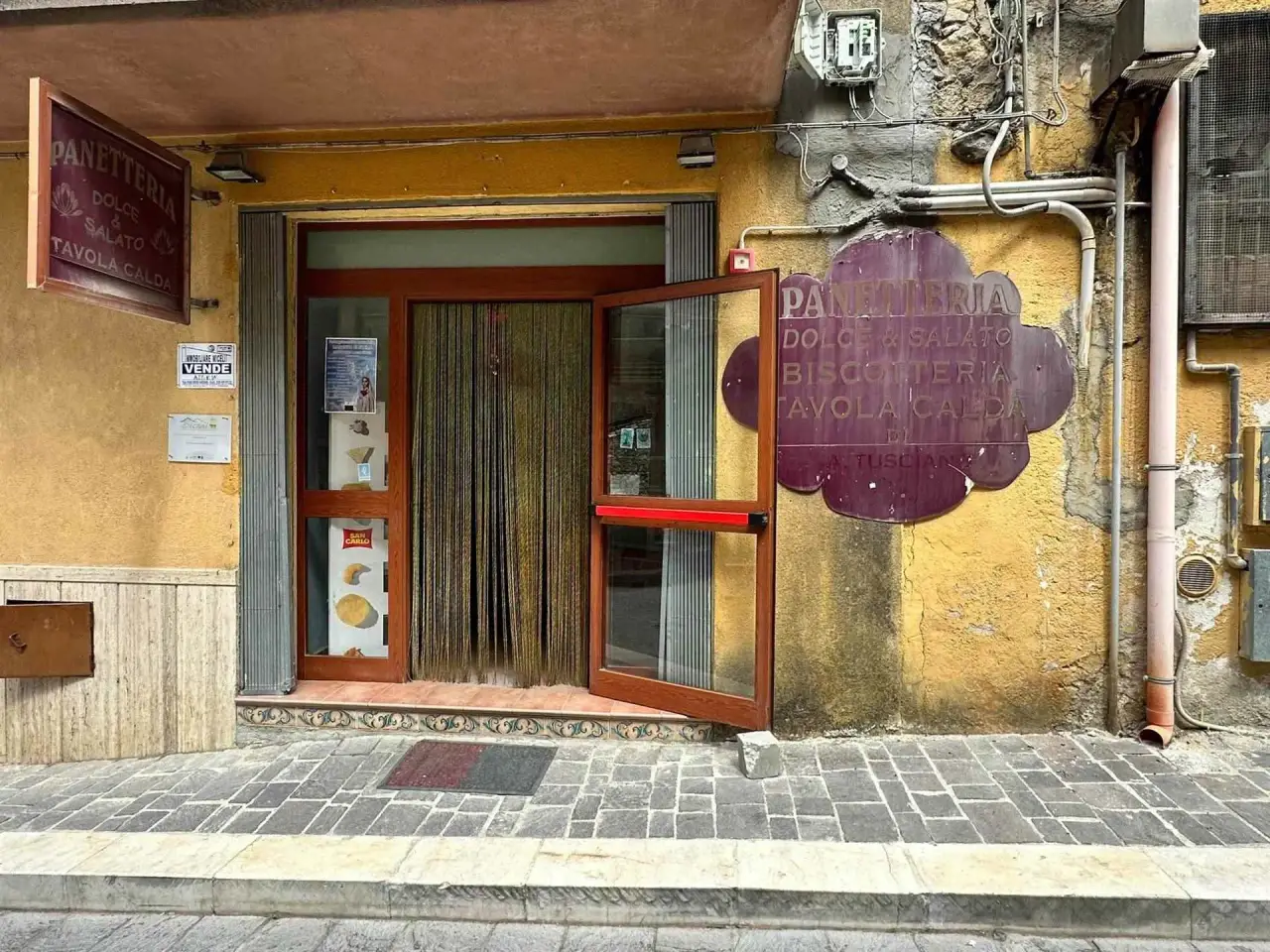 Panificio - Pastificio in Via Speranza, Lucca Sicula, {3} - Foto 1