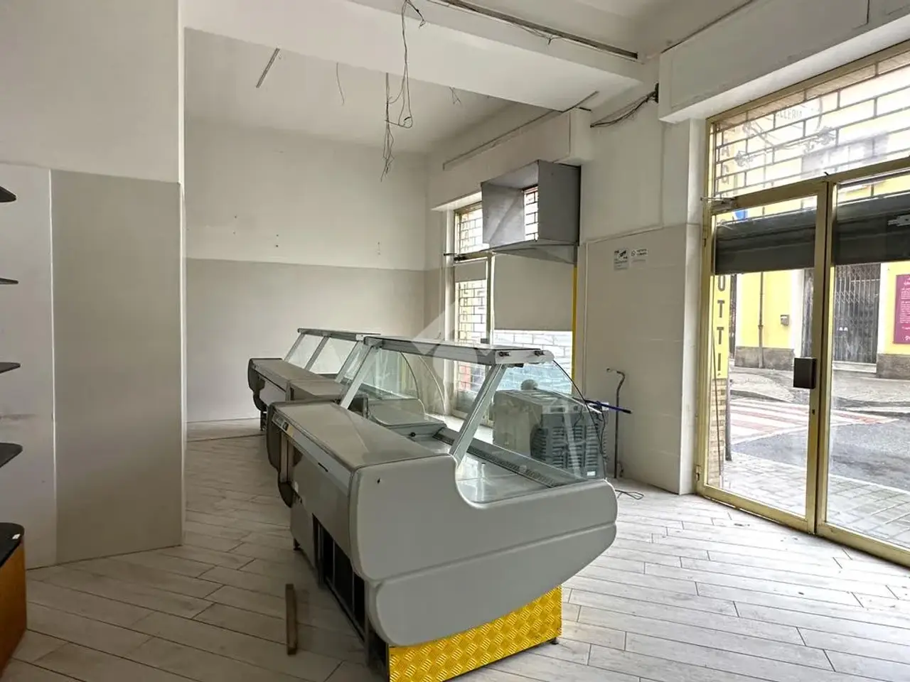 Negozio in Via Ovada 29, Novi Ligure, {3} - Foto 1