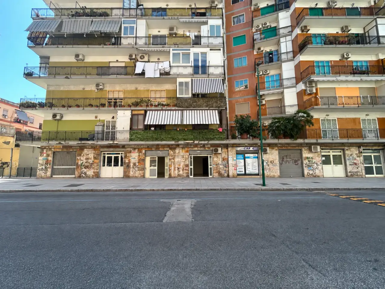 Negozio in Via Geronimo Carafa, Napoli, {3} - Foto 2