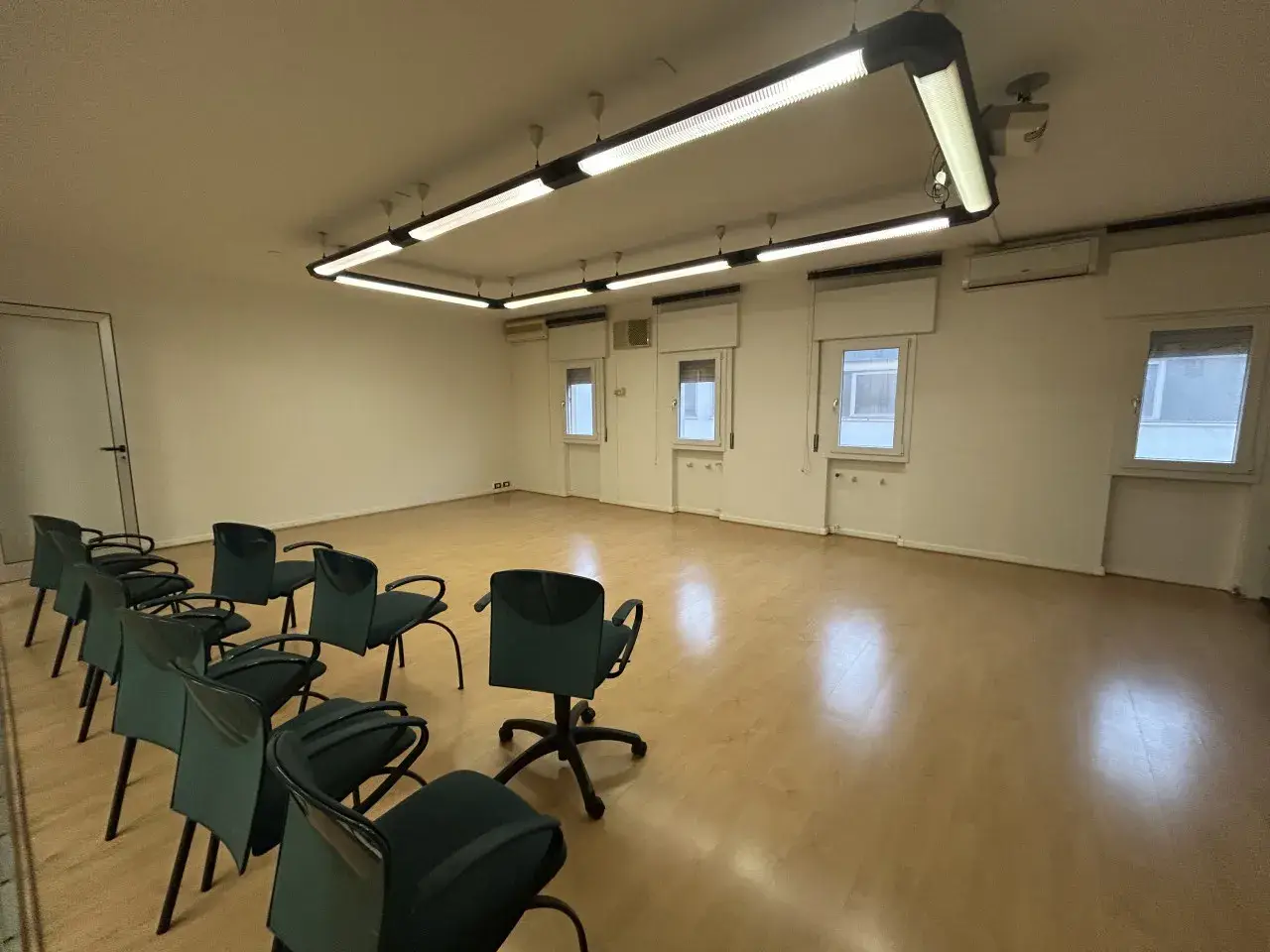 Ufficio in Viale dell'Industria, Padova, {3} - Foto 1
