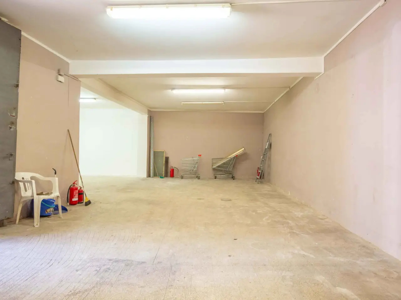 Magazzino in Via Augusto Dulceri 72, Roma, {3} - Foto 1