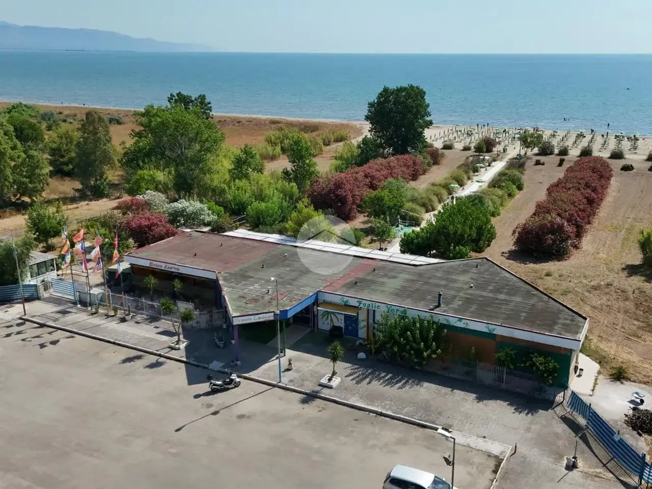 Palazzina commerciale in Manfredonia Località Sciale degli Zingari, Manfredonia, {3} - Foto 1