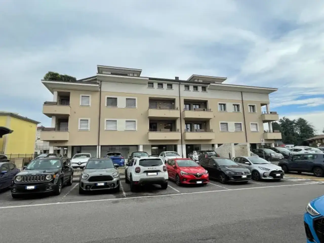 Ufficio in Via Gabrio Piola, Giussano, {3} - Foto 2