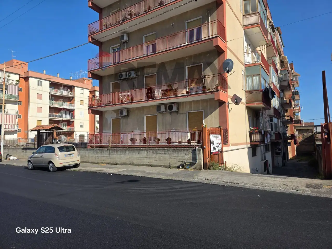 Negozio in Via Giuseppe Missori 75/a, Catania, {3} - Foto 2