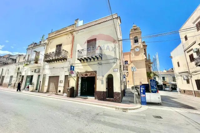 Casa indipendente in vendita, Via Francesco Paolo Perez 68, Terrasini - Foto 1