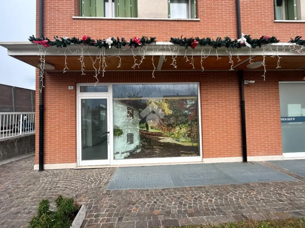 Negozio in Via 4 Novembre 1, Pederobba, {3} - Foto 2