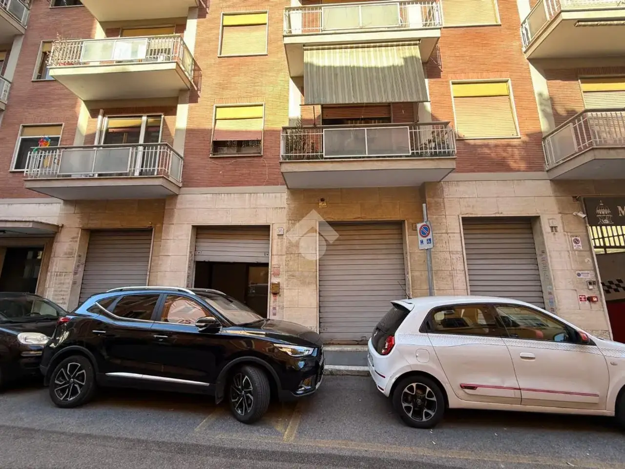 Negozio in Via del Gelsomino 46, Roma, {3} - Foto 2