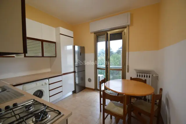 2-room flat in Via Gran Sasso 11, Rozzano - Photo 1