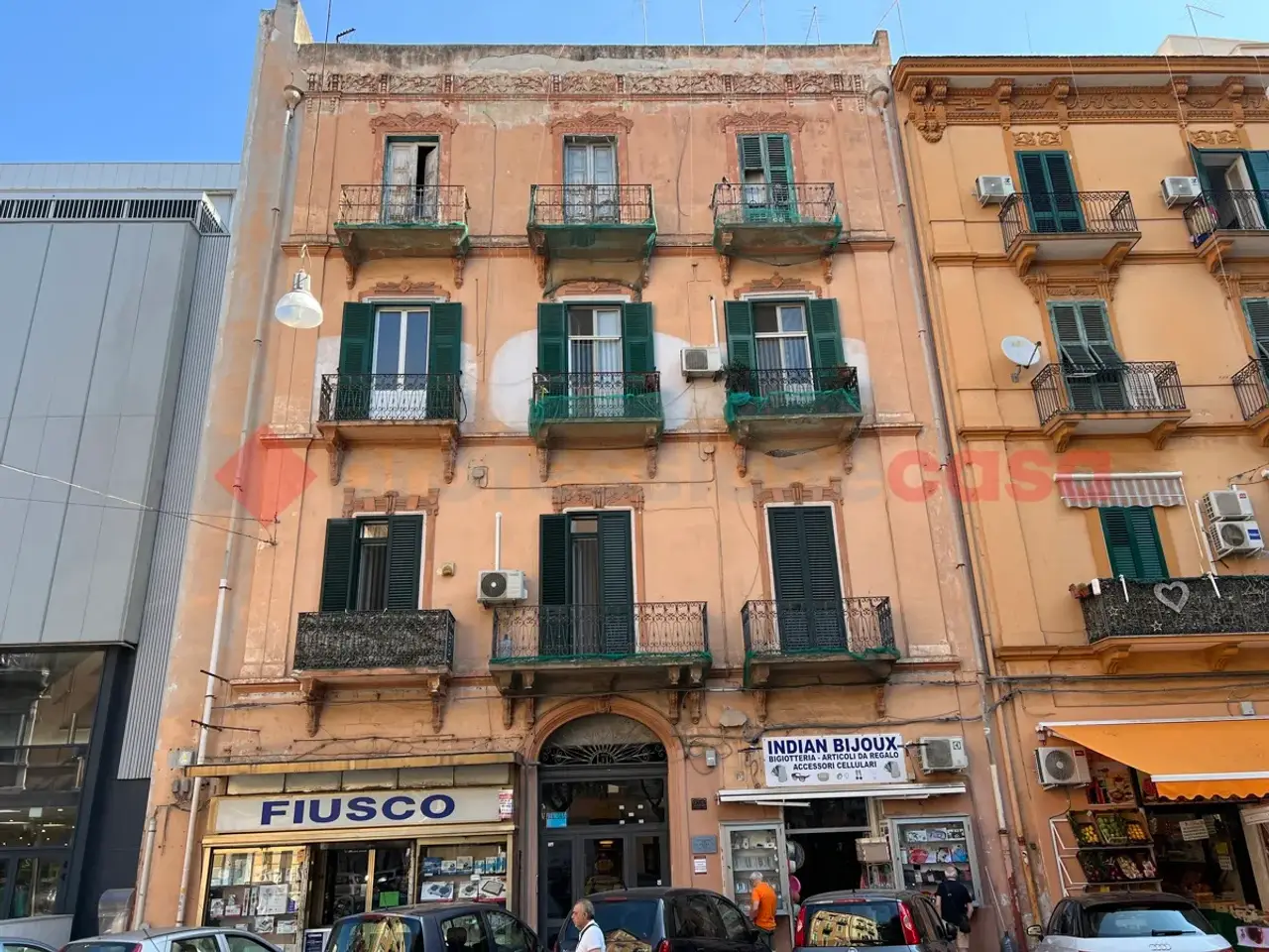 Negozio in Via Mazzini 233, Taranto, {3} - Foto 1