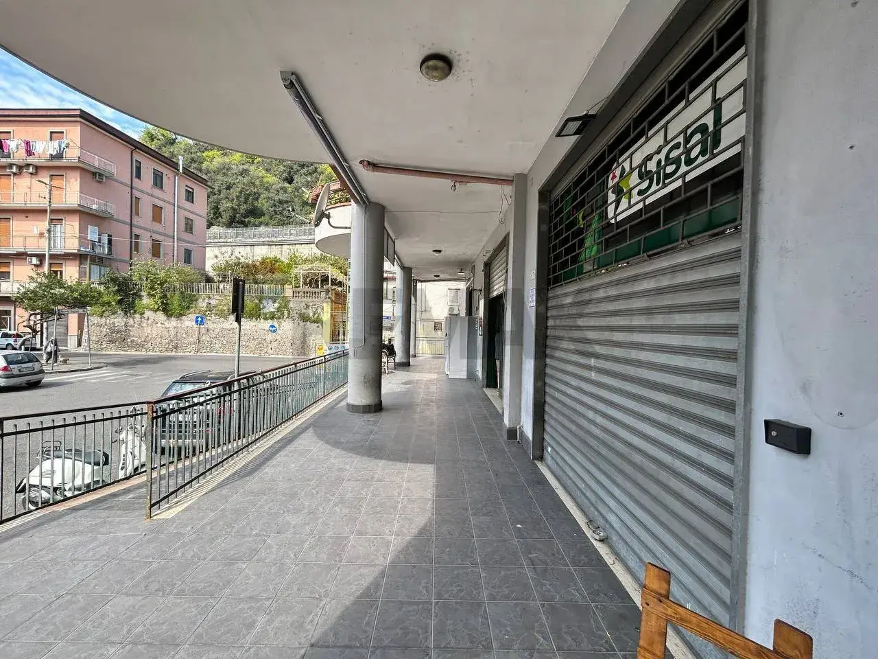 Negozio in Piazza Onofrio Coppola 6, Salerno, {3} - Foto 2