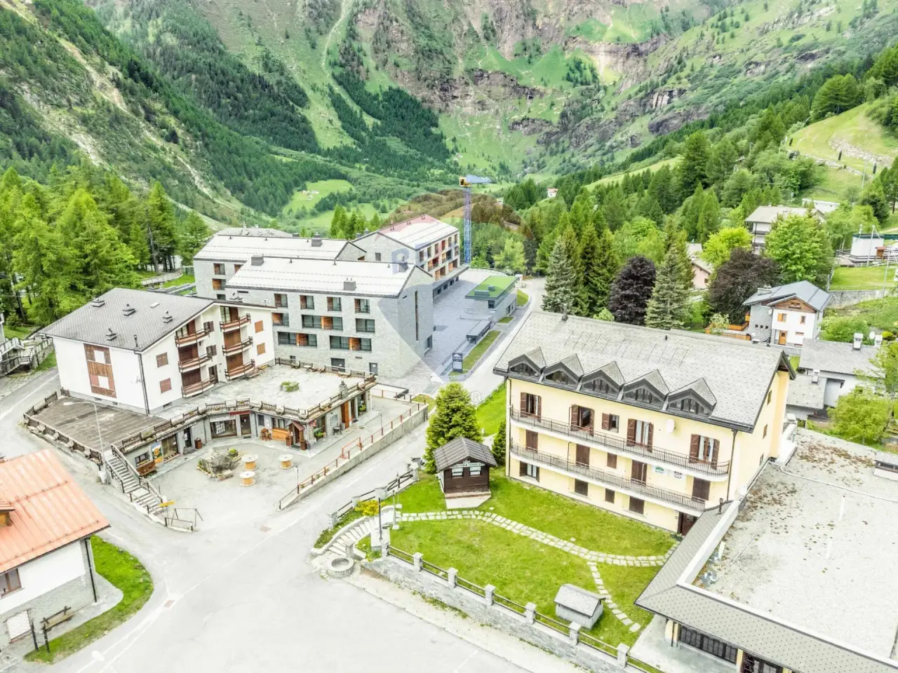 Albergo in Frazione San Domenico Snc, Varzo, {3} - Foto 2