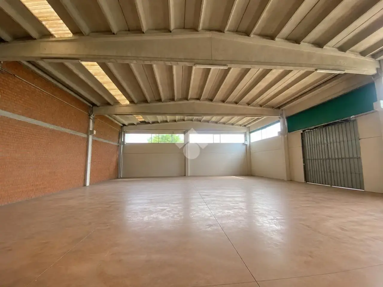 Capannone in Via N.Sauro 42, Bibbiano, {3} - Foto 1