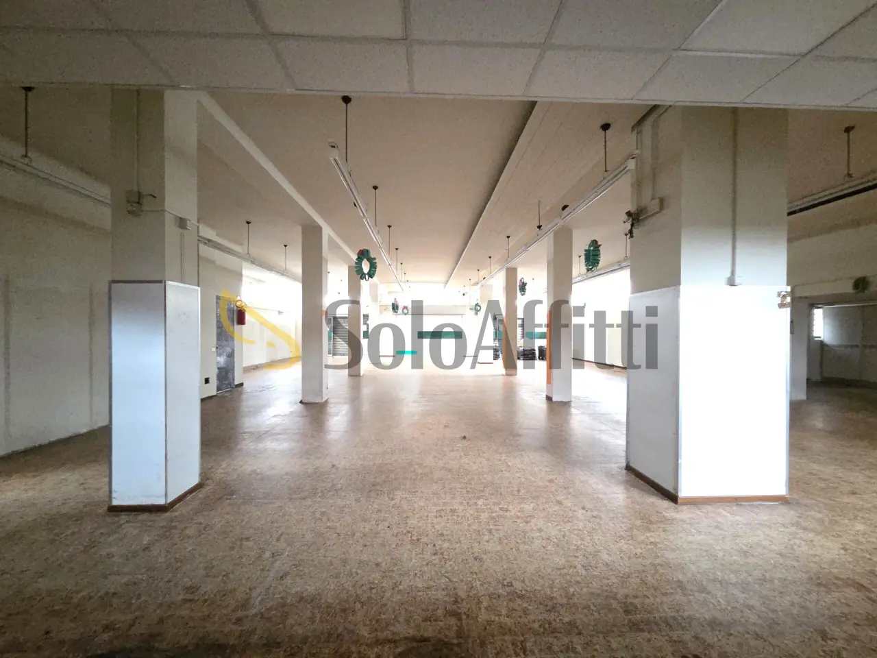 Negozio in Via Trieste 97, Limbiate, {3} - Foto 2