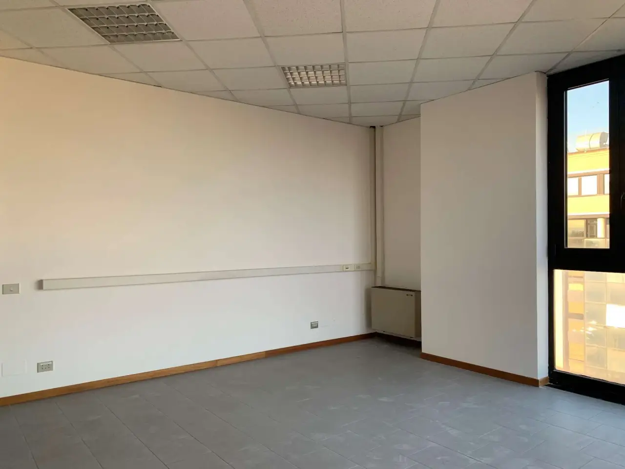 Ufficio in , Reggio Emilia, {3} - Foto 2