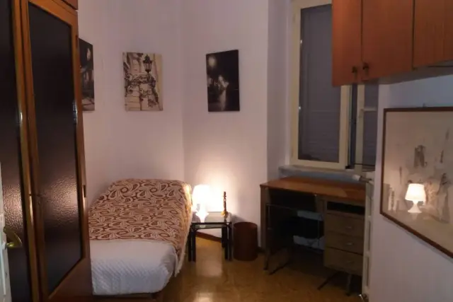 Room in Corso Regina Margherita 198, Torino - Photo 1