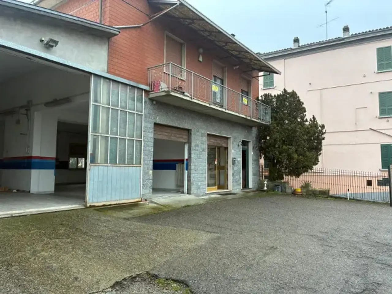 Negozio in Via Solferino 3, Medesano, {3} - Foto 2