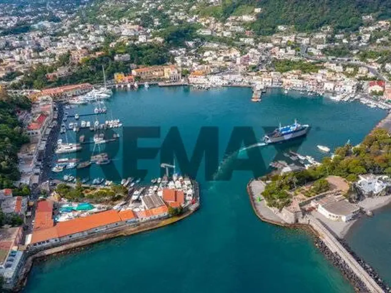 Negozio in Piazzetta dei Pini Snc, Ischia, {3} - Foto 1