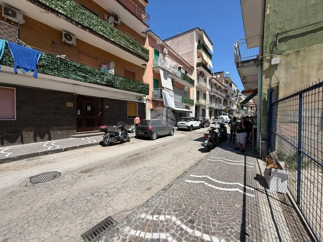 Negozio in Via Stadera 1, Napoli, {3} - Foto 2