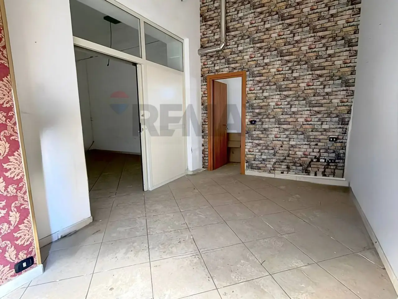 Ufficio in , Afragola, {3} - Foto 1