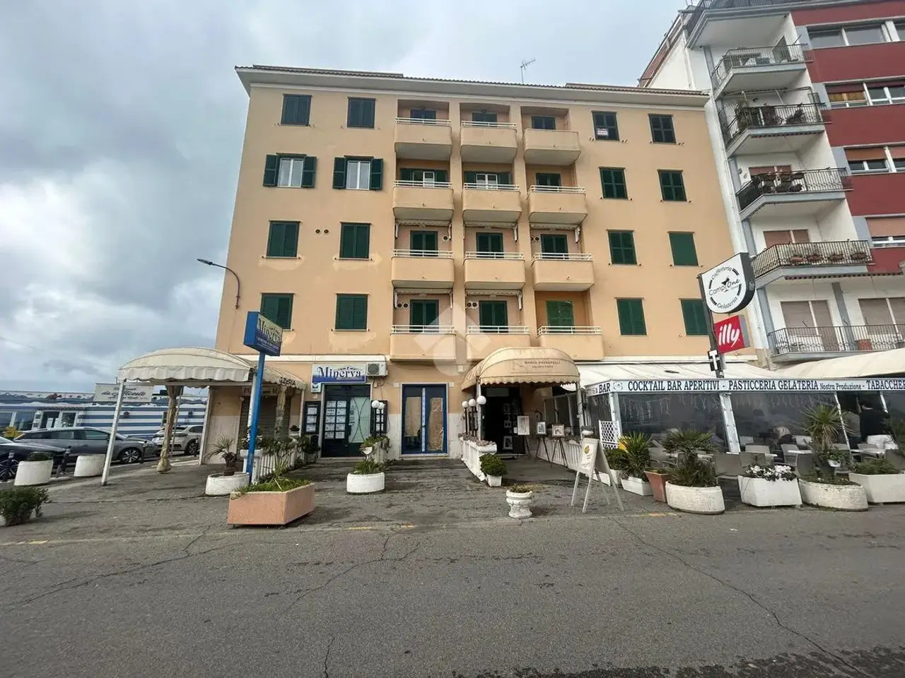 Negozio in Via Porto Innocenziano 27, Anzio, {3} - Foto 1