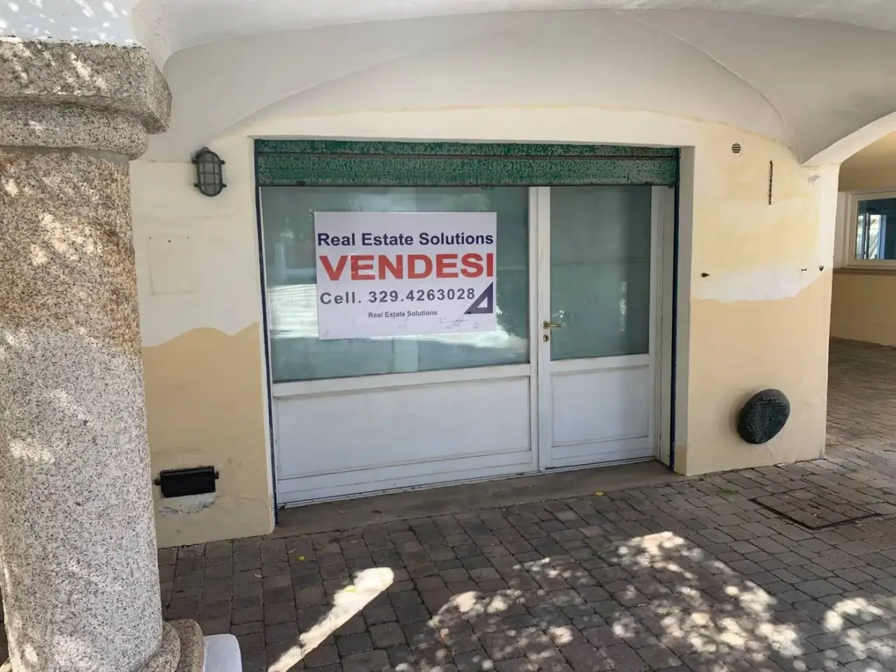 Locale commerciale in Il Chiostro, Santa Teresa Gallura, {3} - Foto 1