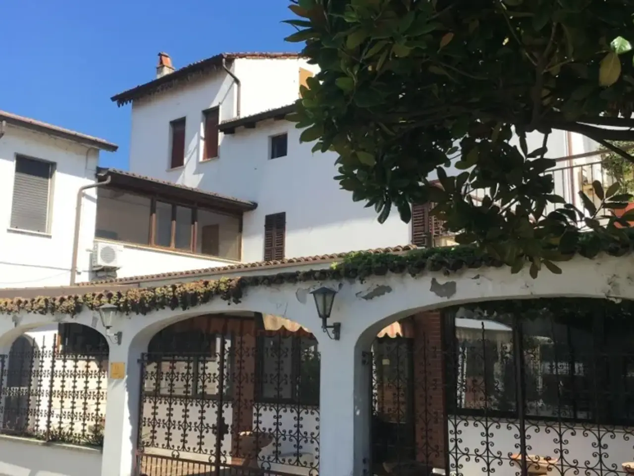 Albergo in Via Emilia Pavese 214, Piacenza, Piacenza, {3} - Foto 1