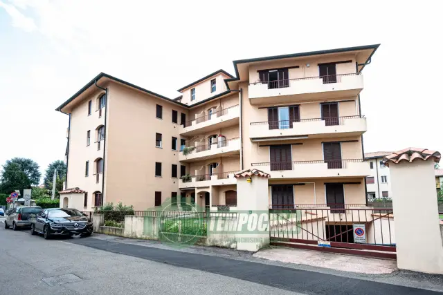 3-room flat in Via Tasso 1, Nerviano - Photo 1