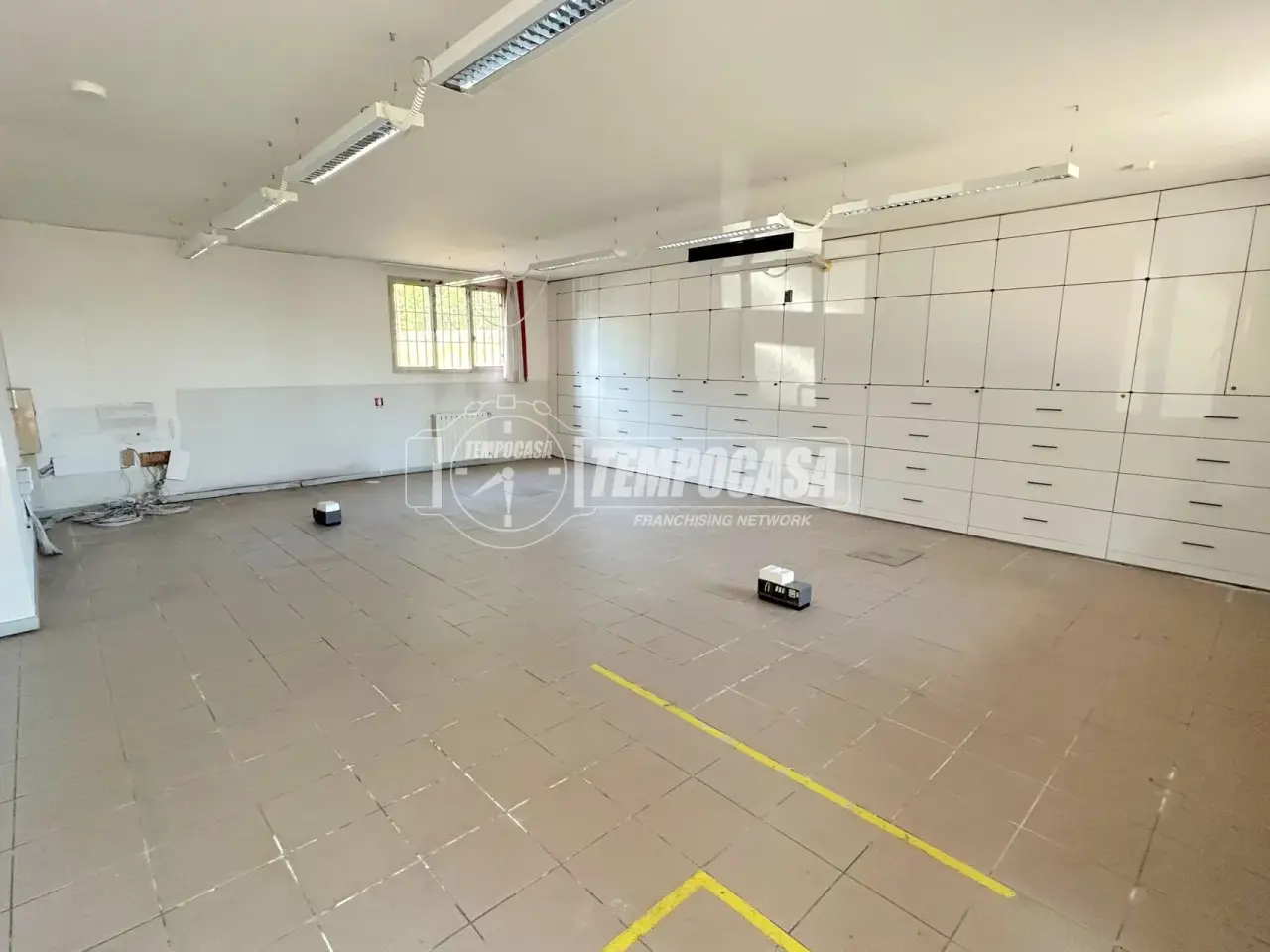 Ufficio in Via Giuseppe Mazzini 17/a, Villa Guardia, {3} - Foto 2