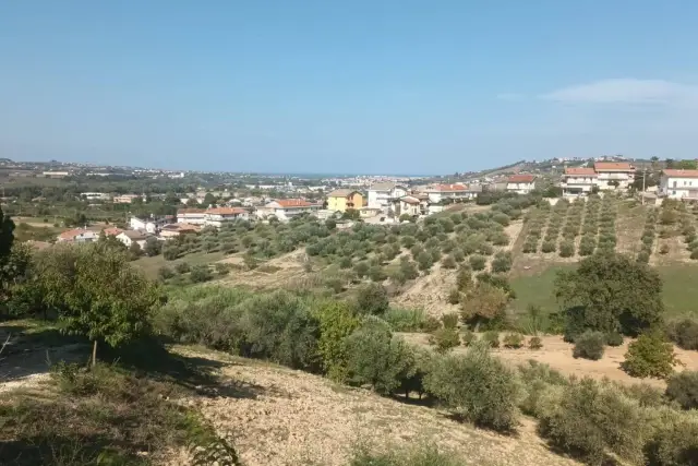 Terreno edificabile in Via Cocchione, Cappelle sul Tavo - Foto 1