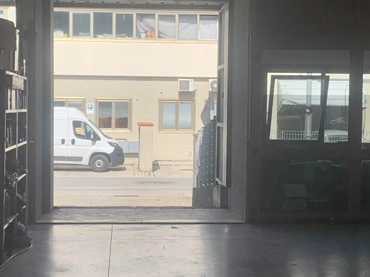 Capannone in Via Fermi, Rufina, {3} - Foto 2