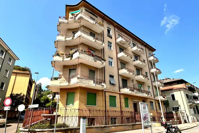 Appartamento in vendita, Via Giuseppe Sirtori, Verona - Foto 1
