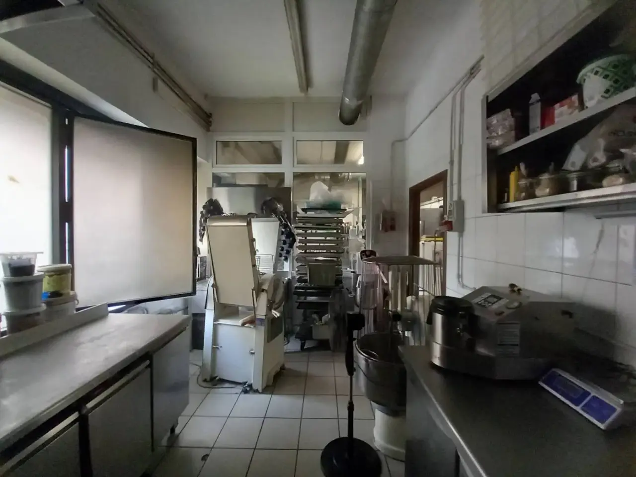 Esercizio commerciale in , Roma, {3} - Foto 1
