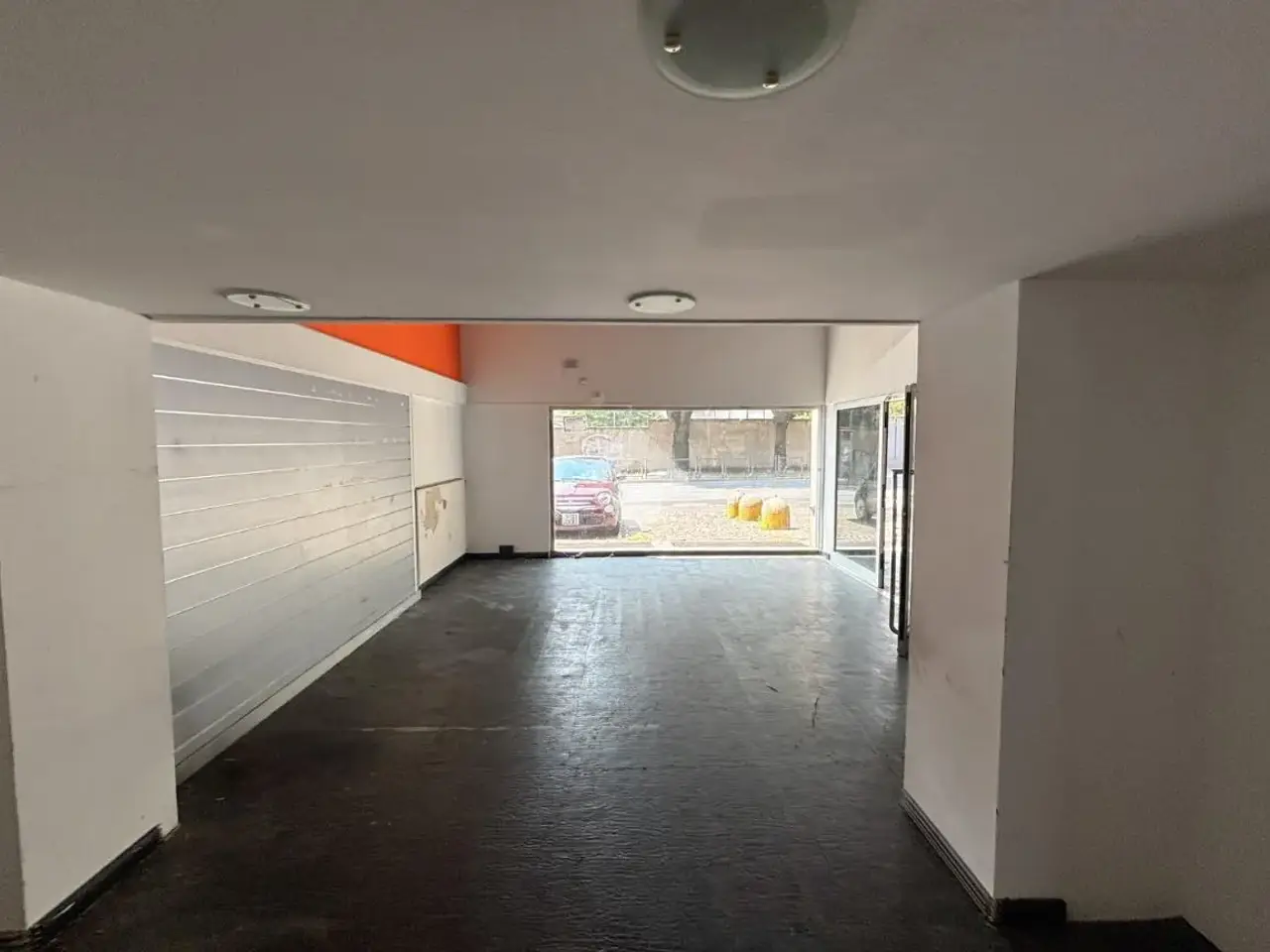Negozio in Via Marco d' Oggiono 1, Lecco, {3} - Foto 2