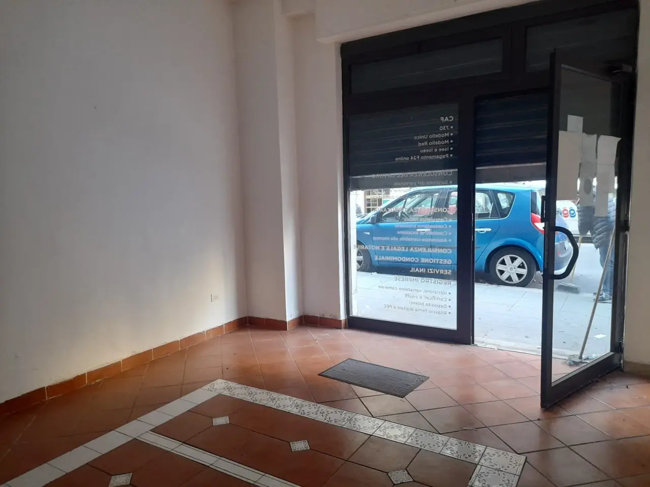 Negozio in Via Giovanni Aurispa, Palermo, {3} - Foto 1