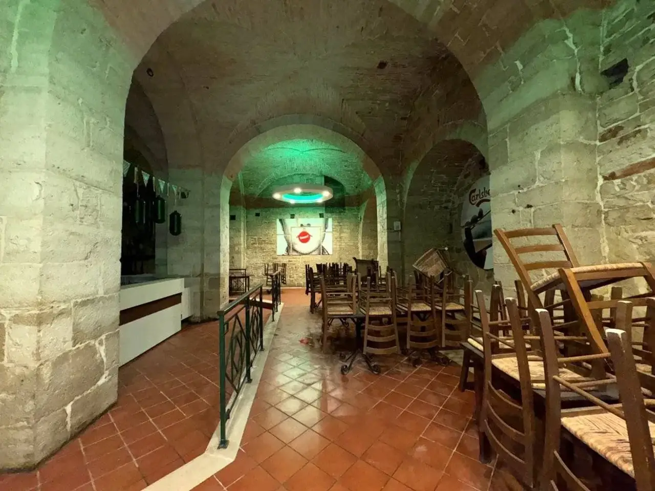 Locale commerciale in Via Piero Gobetti, Ruvo Di Puglia, {3} - Foto 1