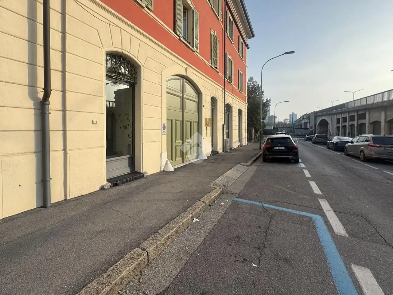Negozio in Via Aurelio Saffi 1, Brescia, {3} - Foto 2