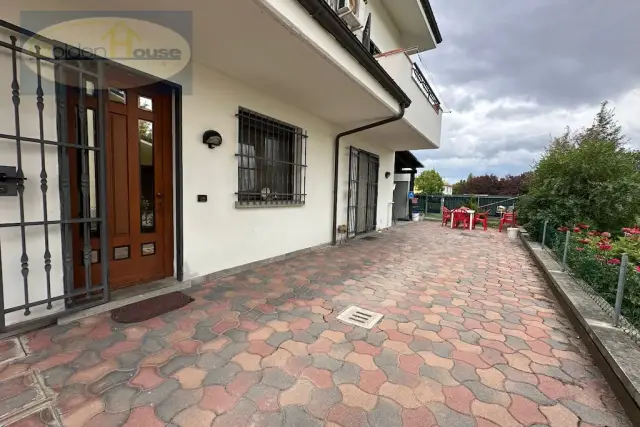 Villa in Via Martiri di Monte Sole 2, Molinella - Foto 1