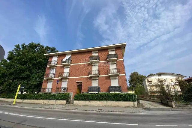 Vierzimmerwohnung in Via del Porto, Carmagnola - Foto 1