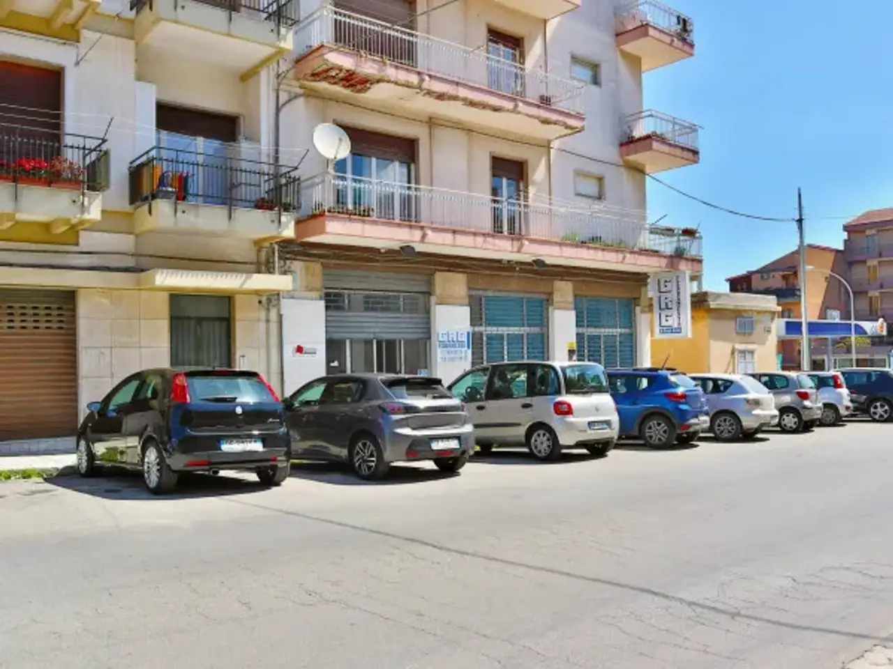 Negozio in Via Ducezio 40, Ragusa, {3} - Foto 1
