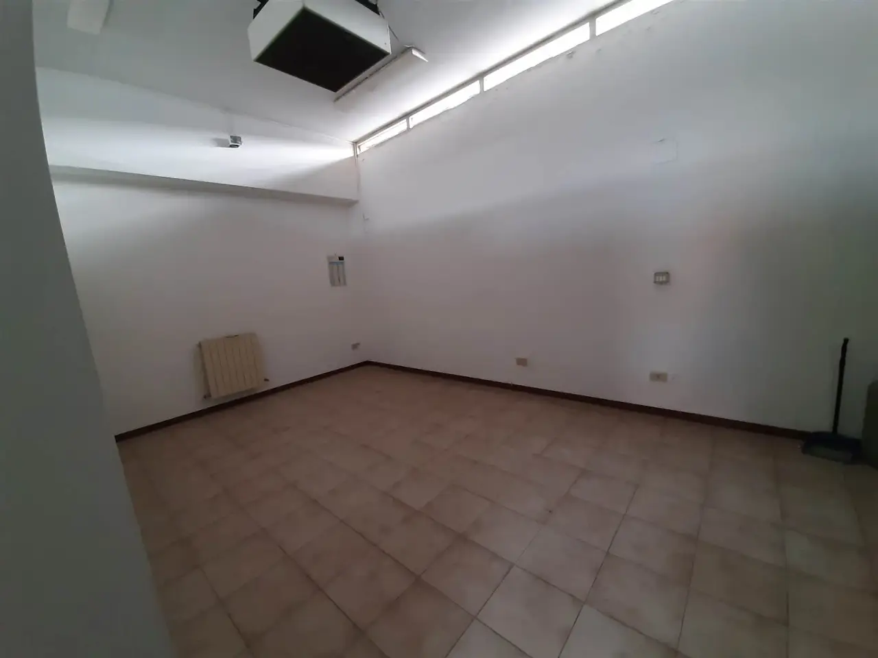 Magazzino in , San Giuliano Terme, {3} - Foto 2