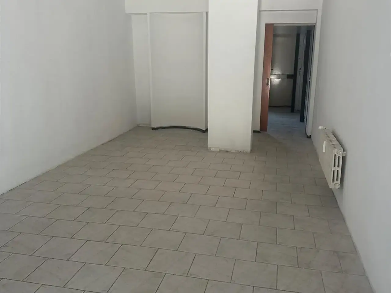 Negozio in Via dei Biancospini 1, Milano, {3} - Foto 2
