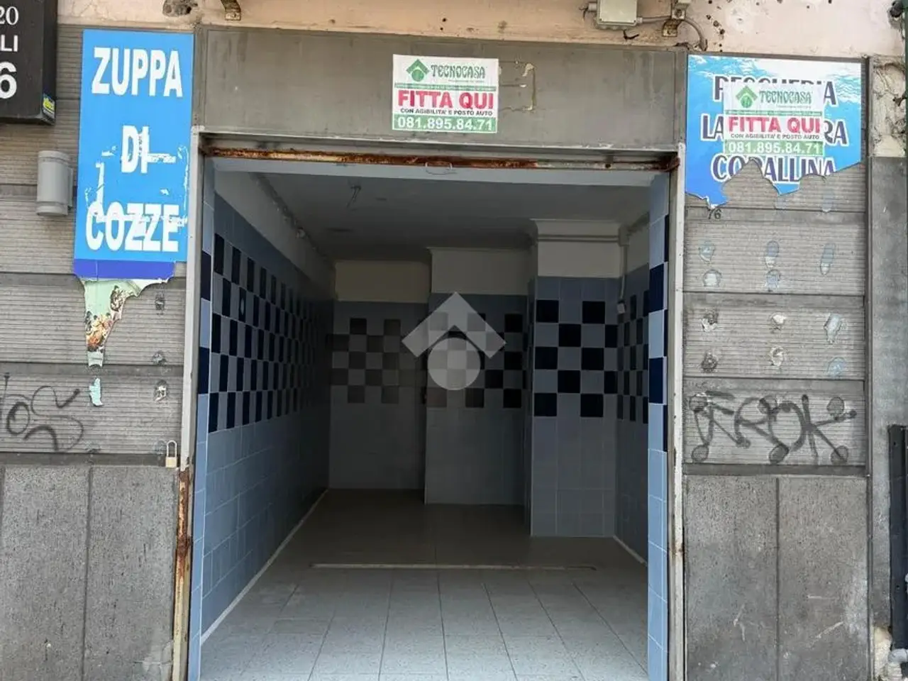 Negozio in Via Corso Campano 76, Giugliano In Campania, {3} - Foto 1