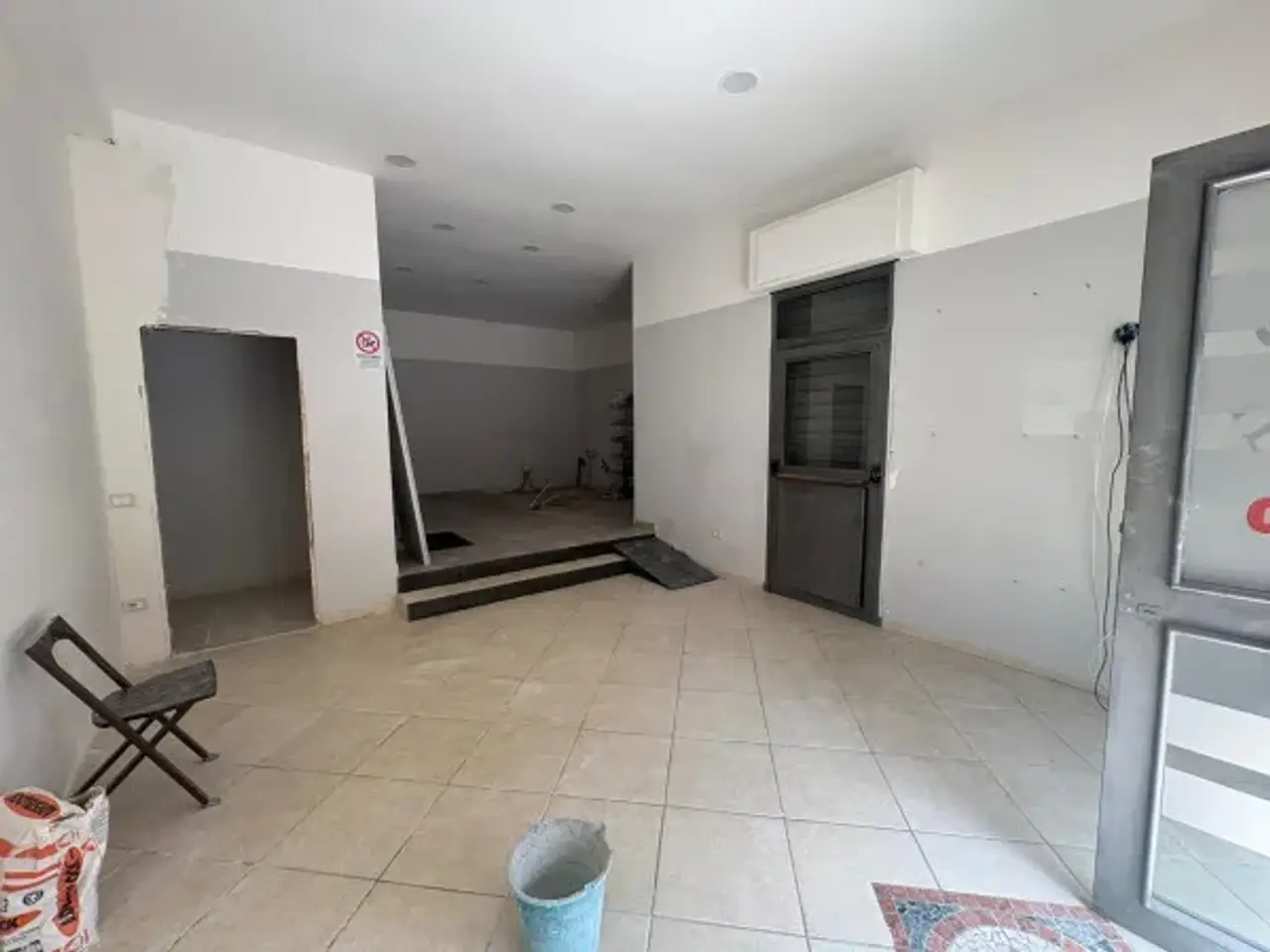 Negozio in Via Roma 108, Casalnuovo Di Napoli, {3} - Foto 1