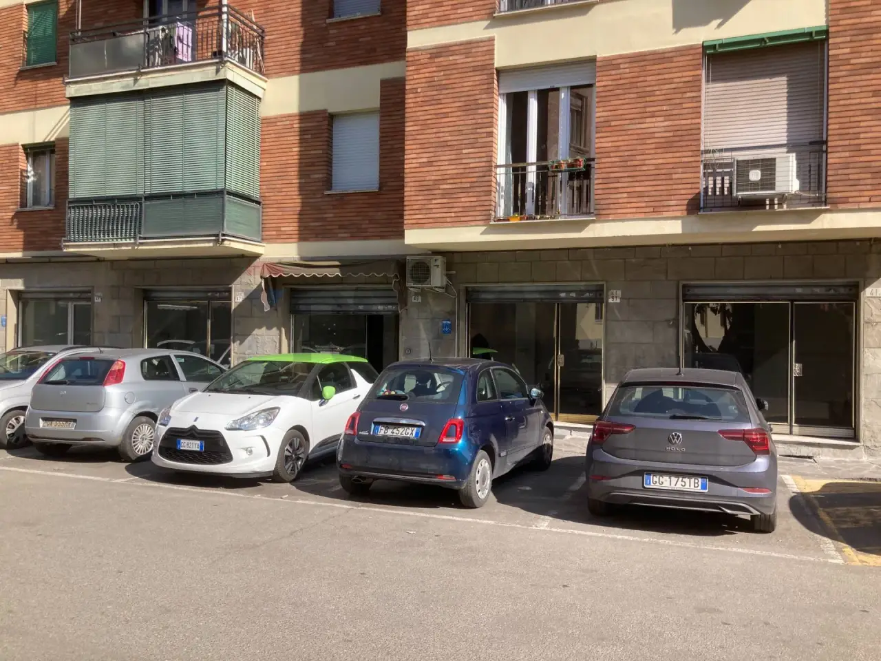 Negozio in , Modena, {3} - Foto 1