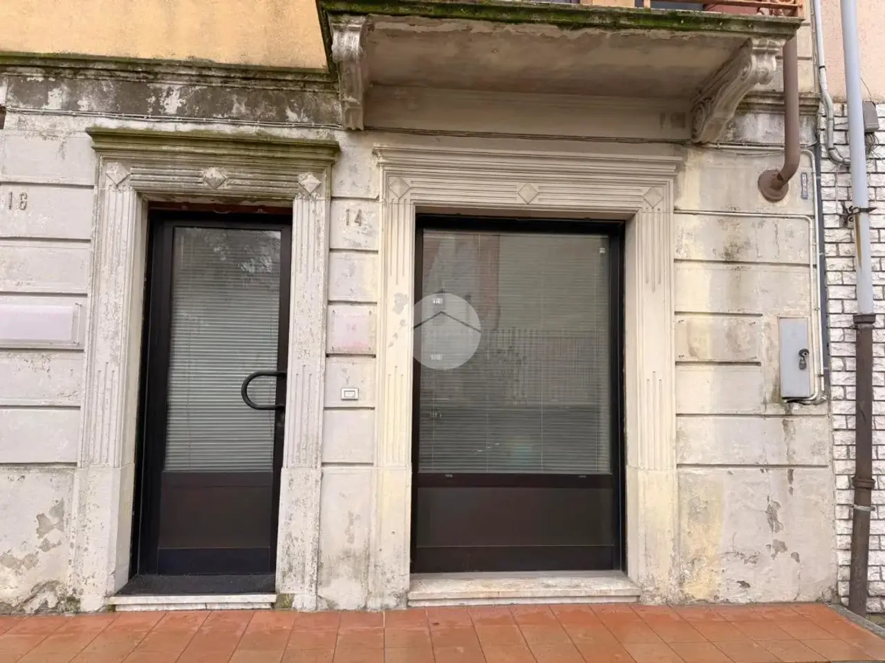 Negozio in Via Olmetto 14, Borgofranco D'Ivrea, {3} - Foto 2