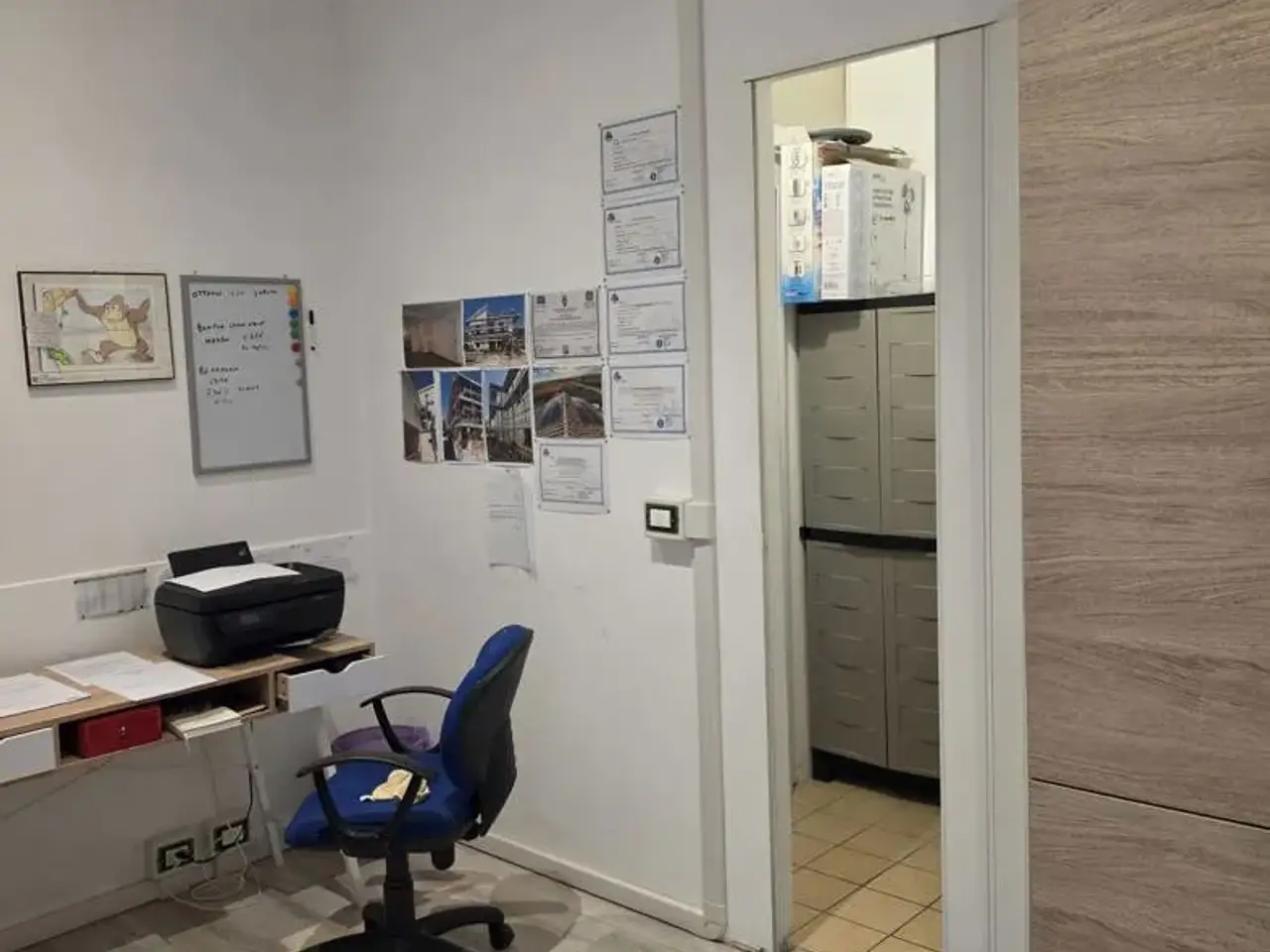Negozio in Viale Mazzini 26, Monterotondo, {3} - Foto 1