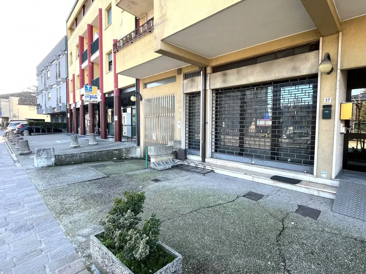 Negozio in Via IV Novembre, Mestrino, {3} - Foto 2