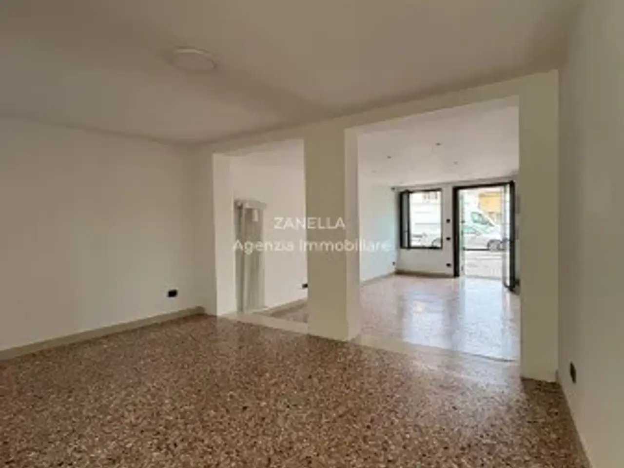 Ufficio in Borgo Pieve, Castelfranco Veneto, {3} - Foto 2