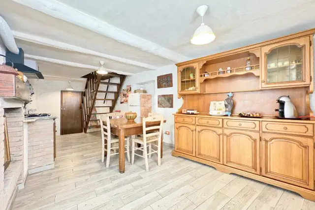 3-room flat in Via Cristofori Giuseppe 9, Caprarola - Photo 1