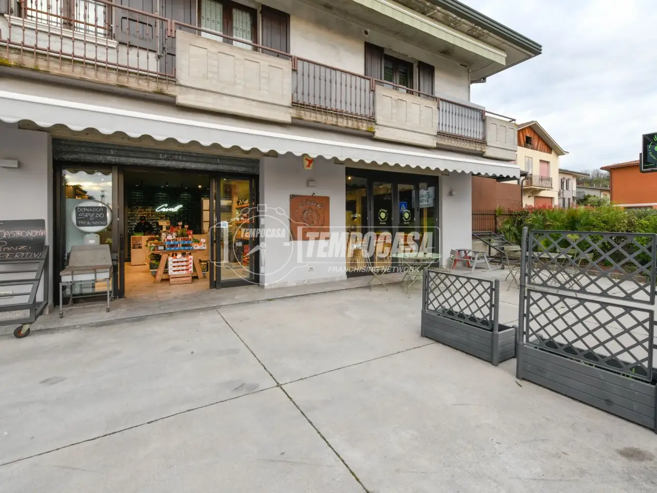 Frutta e verdura in Via Alcide De Gasperi, Lonato, Lonato, {3} - Foto 1